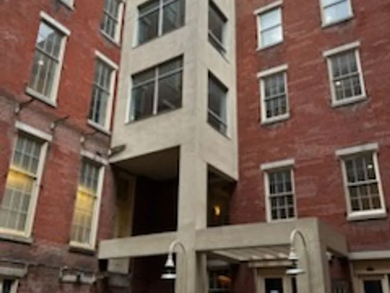 24-30 S Bank St #302 — Photo 12