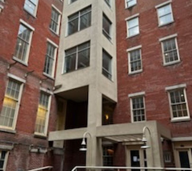 Building Photo 3