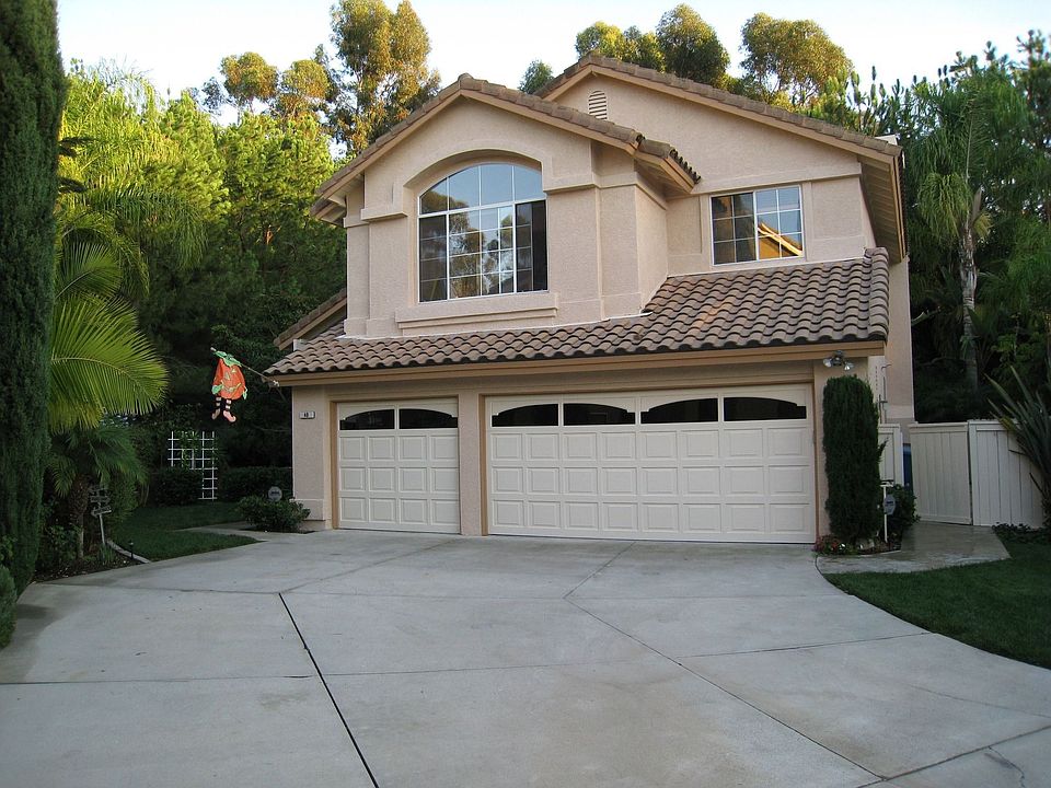 Huge Lot longest driveway in Aliso Viejo