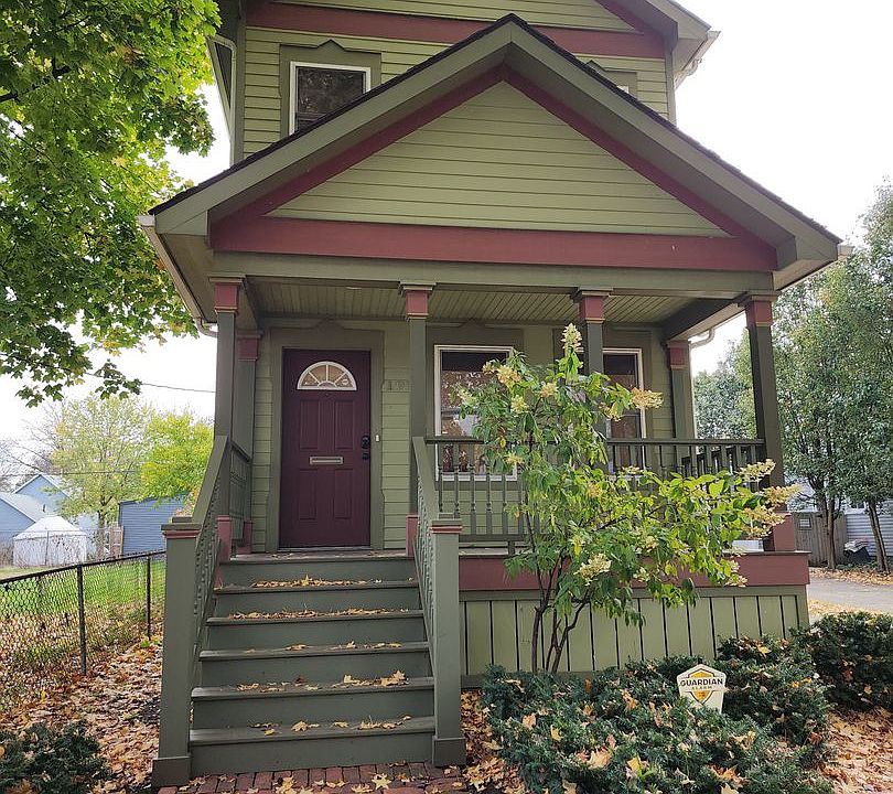 1st image of 1913 W 50th St