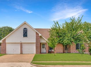 9 Atlantic Ave, Midlothian, TX 76065