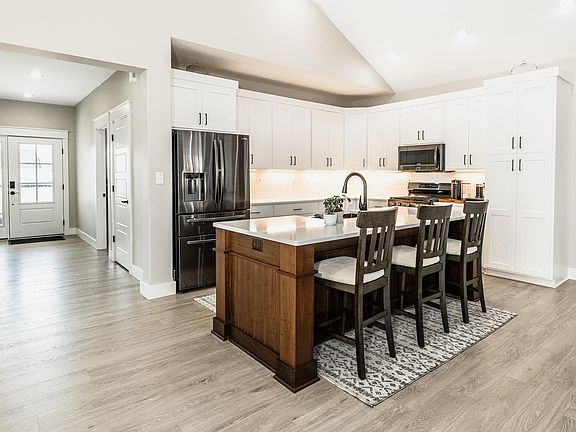 4th image of 4403 S Rotterdam Dr