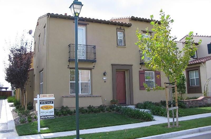 Wonderful Front View of Home