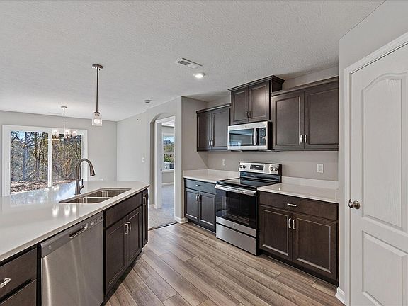 5th image of 7791 Devonshire Dr #32-101