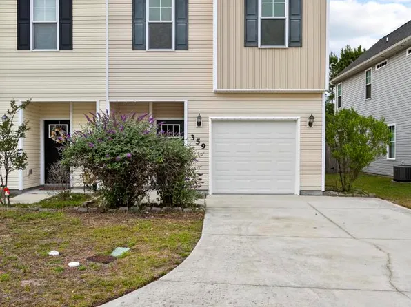 359 Frisco Way, Holly Ridge, NC 28445