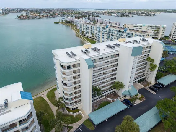 7932 Sailboat Key Blvd S APT 402, South Pasadena, FL 33707