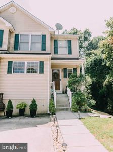 33 Shade Ct, Maple Shade, NJ, 08052
