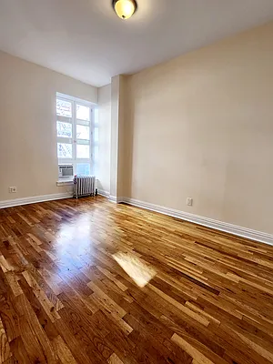 Rented by Corcoran | media 21