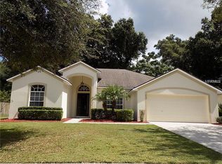 214 Taylor Bay Ln, Brandon, FL 33510