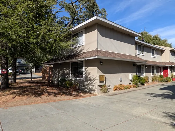 1052 7th St #1, Novato, CA 94945