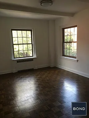 Rented by Bond New York | media 3