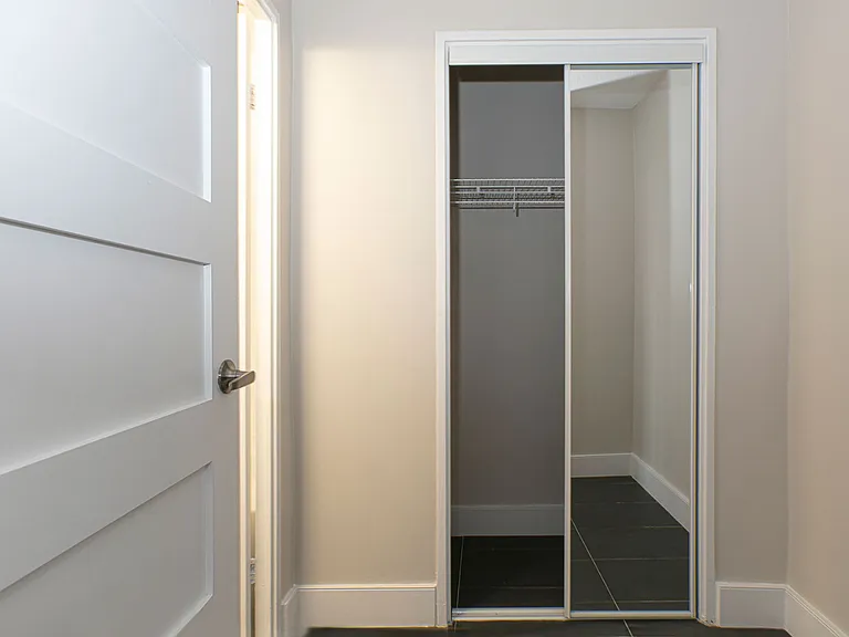 666 Spadina Ave — Photo 12