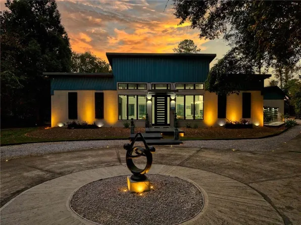 9619 Marchand Ave, Daphne, AL 36526