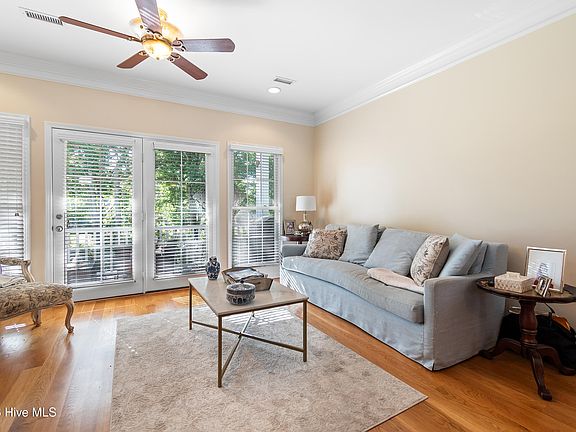 5th image of 601 River Ridge Drive Unit 6