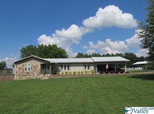 110 Pine Needle Trce, Guntersville, AL 35976
