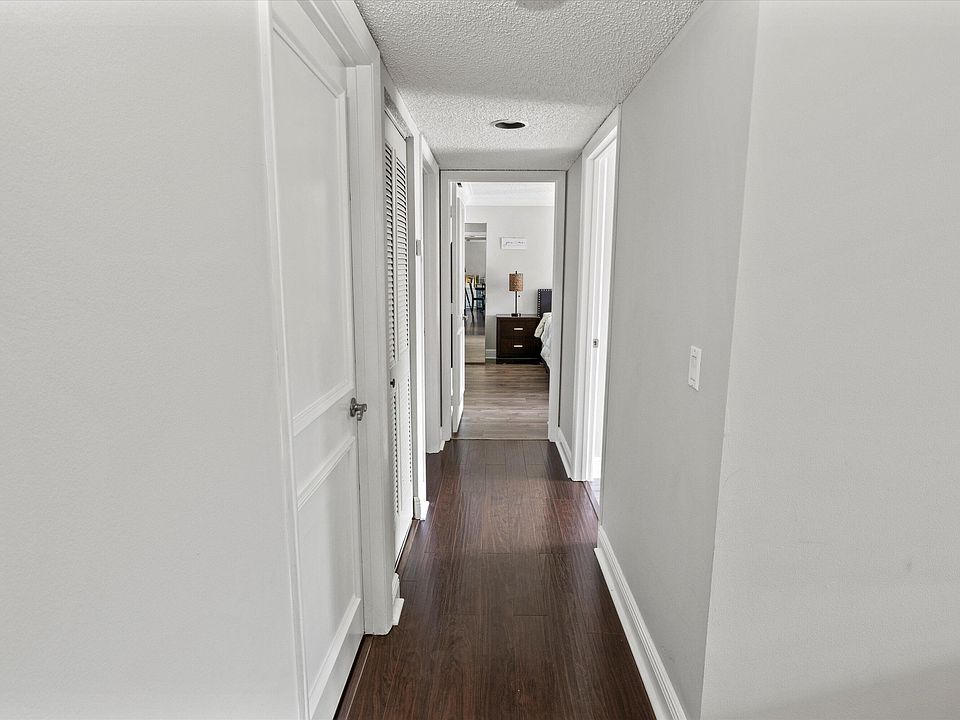 1st image of 13830 Oneida Drive #B2