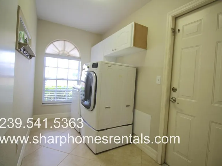 1450 SE 12th Ter — Photo 12