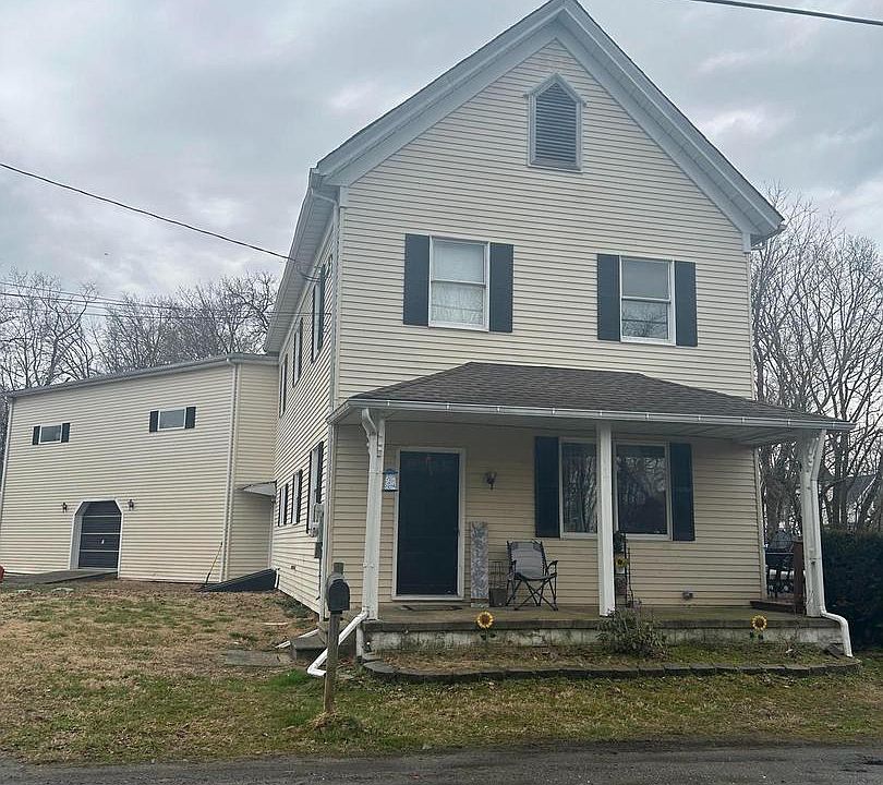 1st image of 243 Palatine Rd