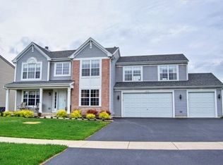 1513 Farmstead Ln, Dekalb, IL 60115