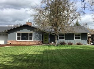3376 W Main St, Medford, OR 97501