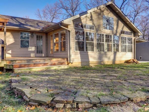 712 Cohick Street, Mt Vernon, MO 65712