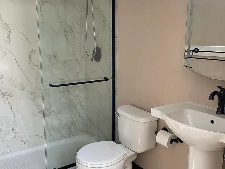 148 Walti St — Photo 11