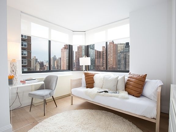 5th image of 345 E 94th St APT 28G