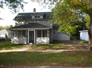 715 James St, Belding, MI 48809