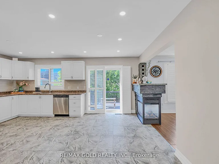 3 Haskins Ct — Photo 13