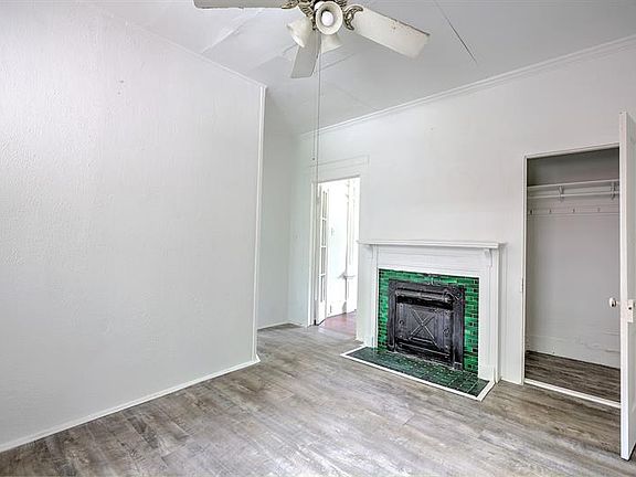 4th image of 527 E Lemon Ave APT 2
