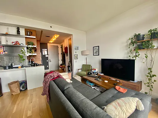 Rented by The KCI Group | media 21