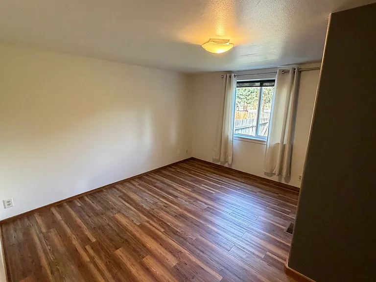 64221 Schibel Rd — Photo 8