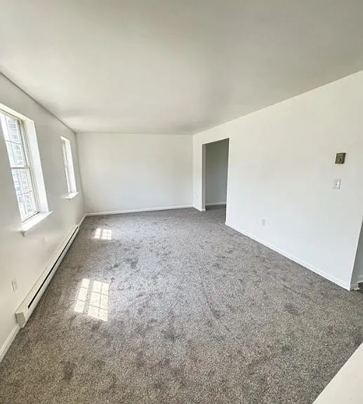 447 Garland Cir — Photo 7