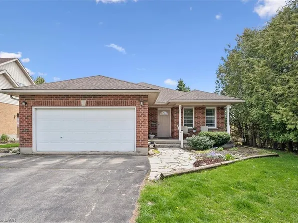 5 Clarke St, Centre Wellington, ON N0B 1S0