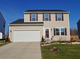 1861 N Ashwood Ln, Painesville, OH 44077