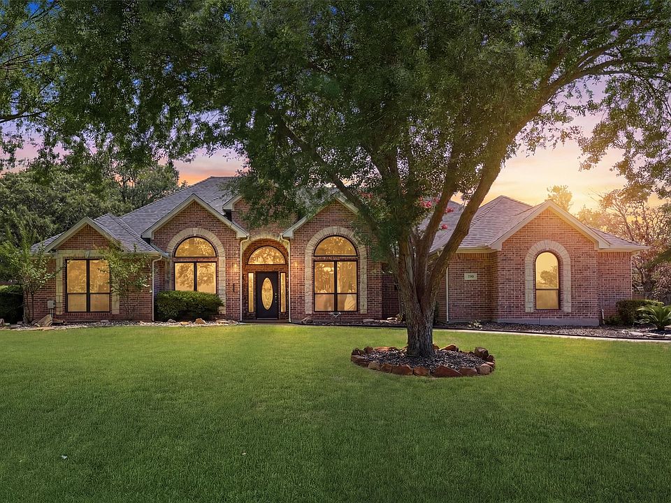 1st image of 3236 Golden Oaks Cir