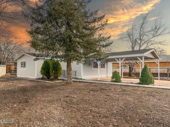 140 Sugar Hill Dr, Sun Valley, NV 89433