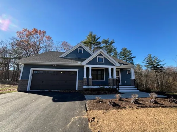 12 Edgewater Drive #22, Brentwood, NH 03833