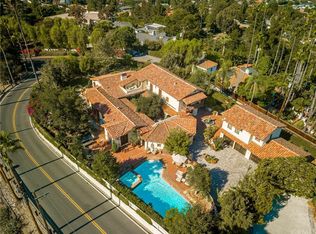 11611 Skyline Dr, Santa Ana, CA 92705