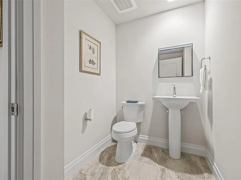 795 Collany Rd #205 — Photo 33