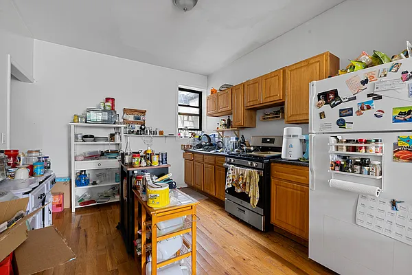 Rented by Corcoran | media 3