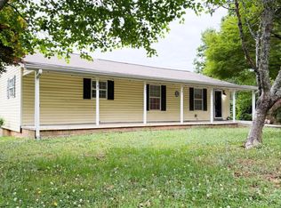 7072 Cantrell Rd, Douglasville, GA 30135