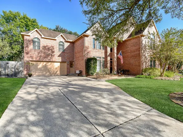 2118 Woodland Dr, Richmond, TX 77406