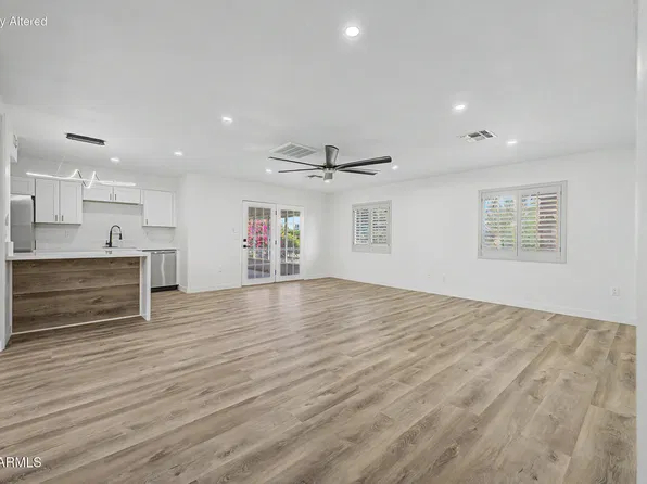 9839 W ROYAL OAK Road, Sun City, AZ 85351