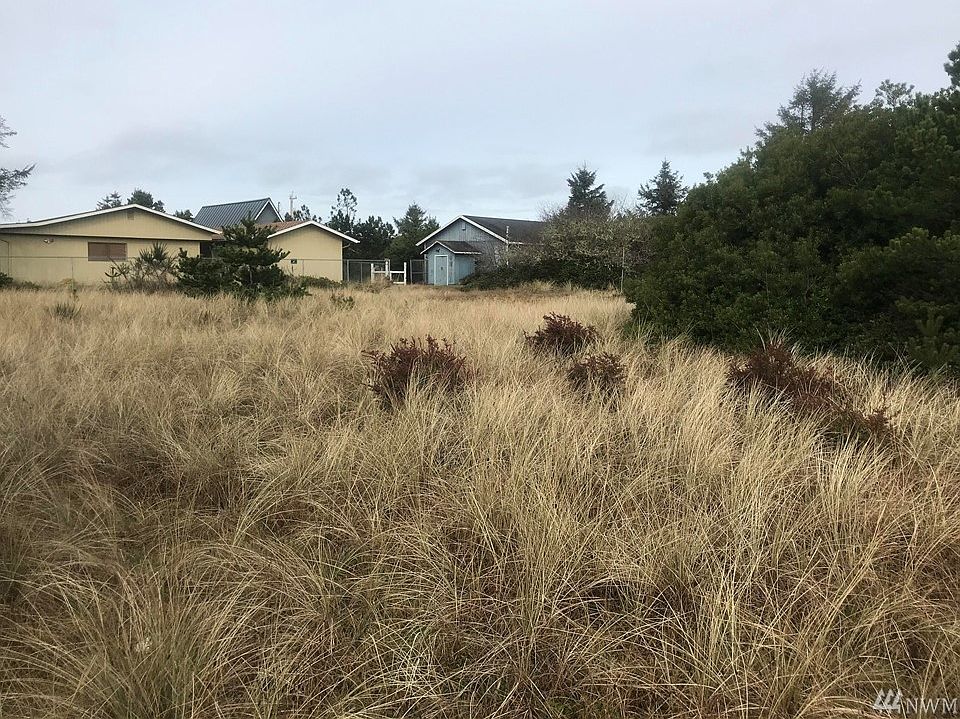1st image of 393 Ocean Shores Blvd SW