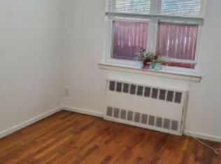 2228 Greene Ave #1, Ridgewood, NY 11385