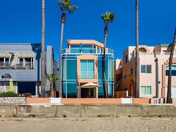 2nd image of 2959 Ocean Front Walk