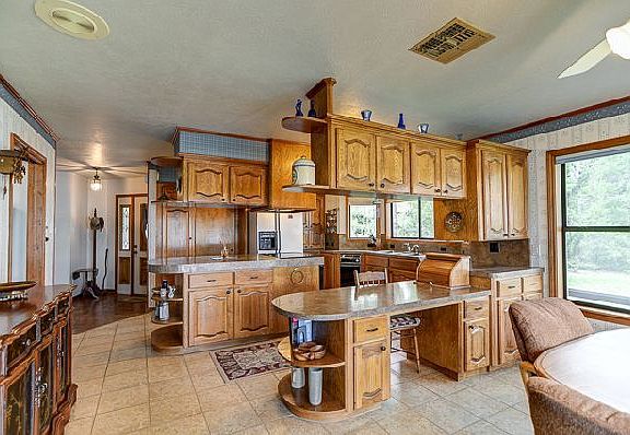 5th image of 2196 Carter Lake Dr