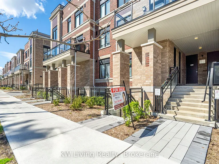 56 Elizabeth St S #1304 — Photo 2