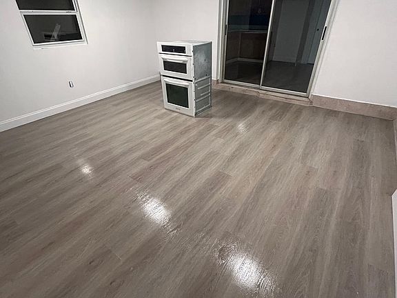 4th image of 4648 57th Ave N